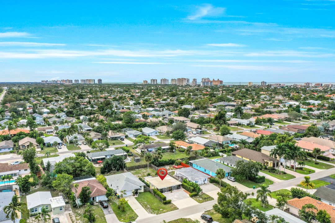 782 107th Ave N, Naples, FL 34108