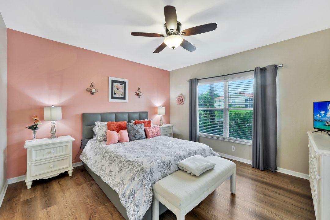 5025 Cedar Springs Dr #102, Naples, FL 34110