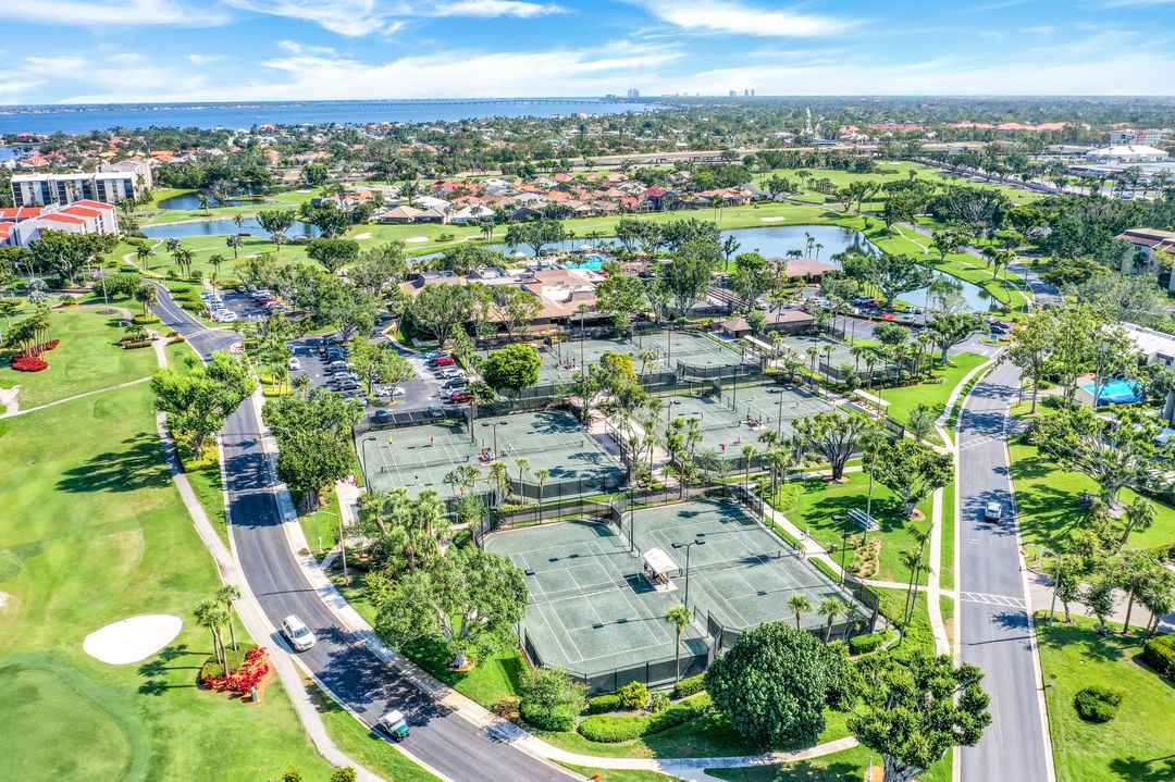 5260 S Landings Dr #809, Fort Myers, FL 33919