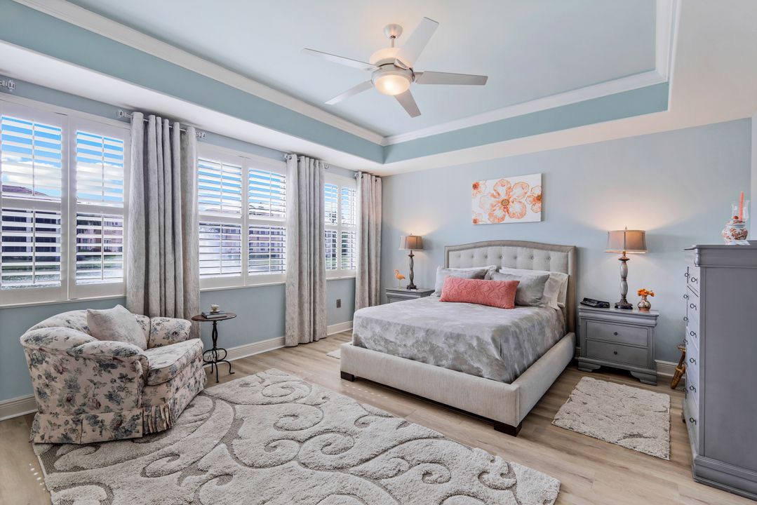 525 Avellino Isles Cir #33101, Naples, FL 34119