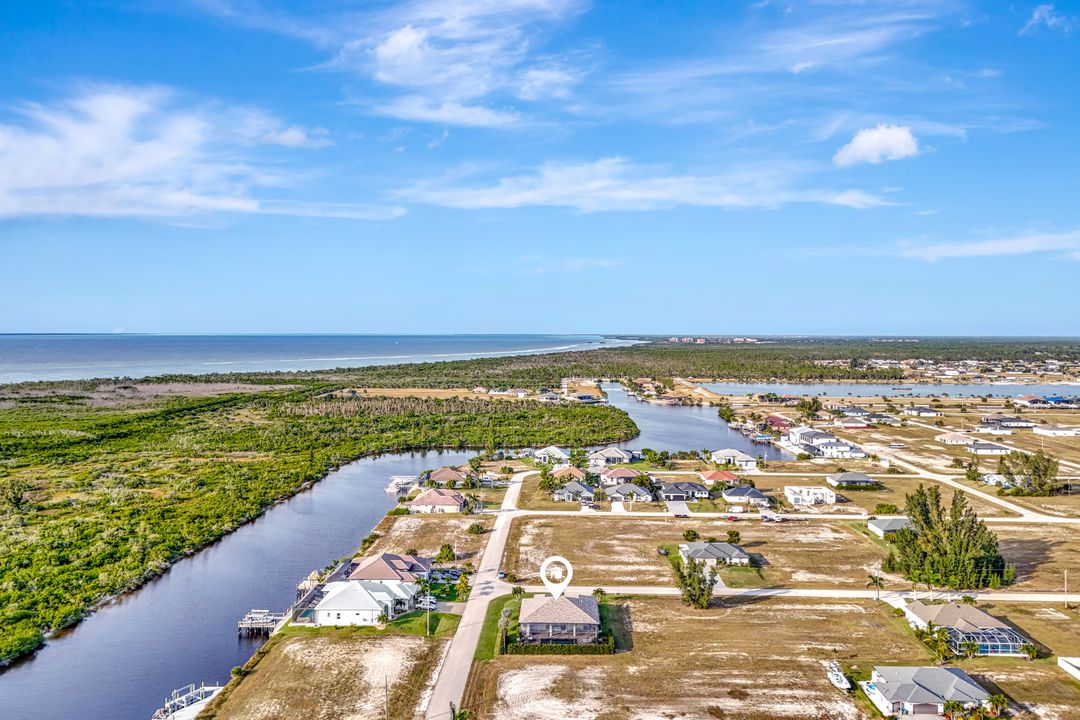 4636 NW 33rd Ln, Cape Coral, FL 33993