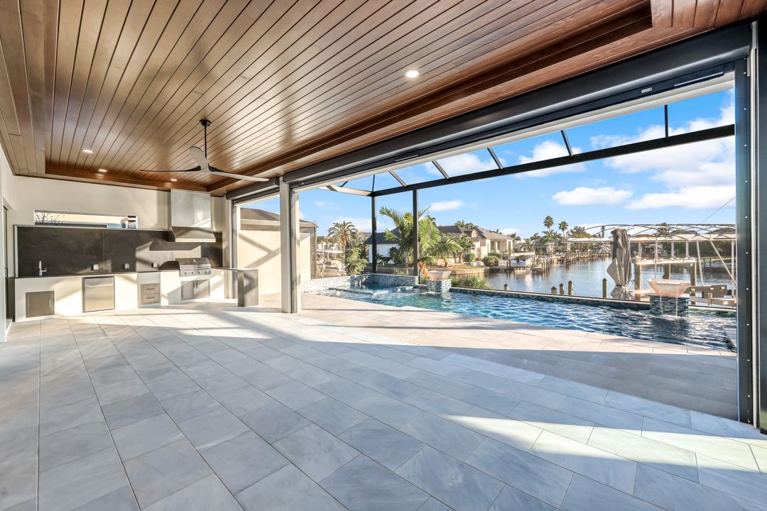 122 SW 58th St, Cape Coral, FL 33914