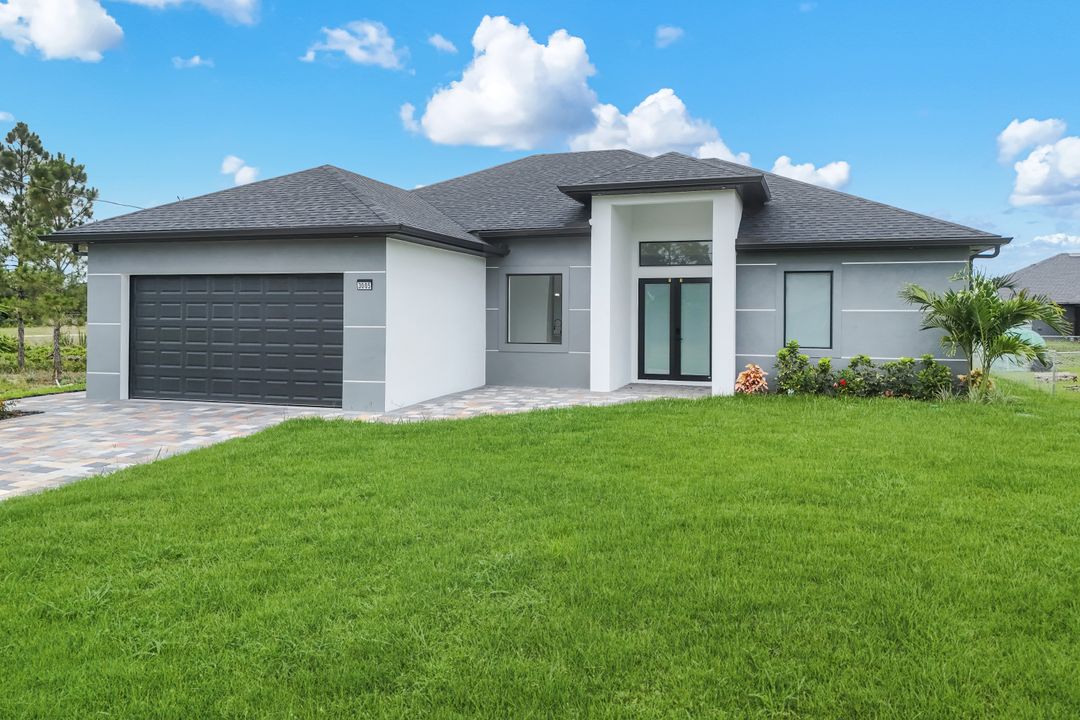3005 Ida Ave S, Lehigh Acres, FL 33976