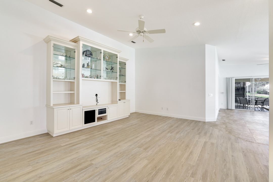 4103 Los Altos Ct, Naples, FL 34109