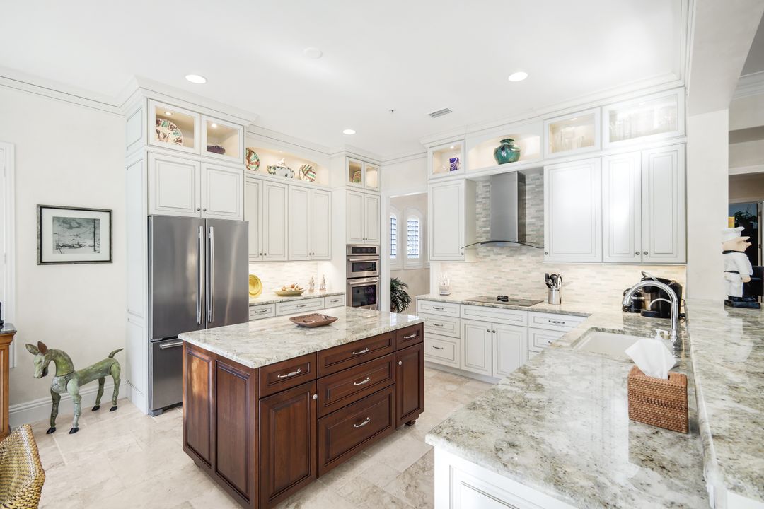 12014 Covent Garden Ct #202, Naples, FL 34120