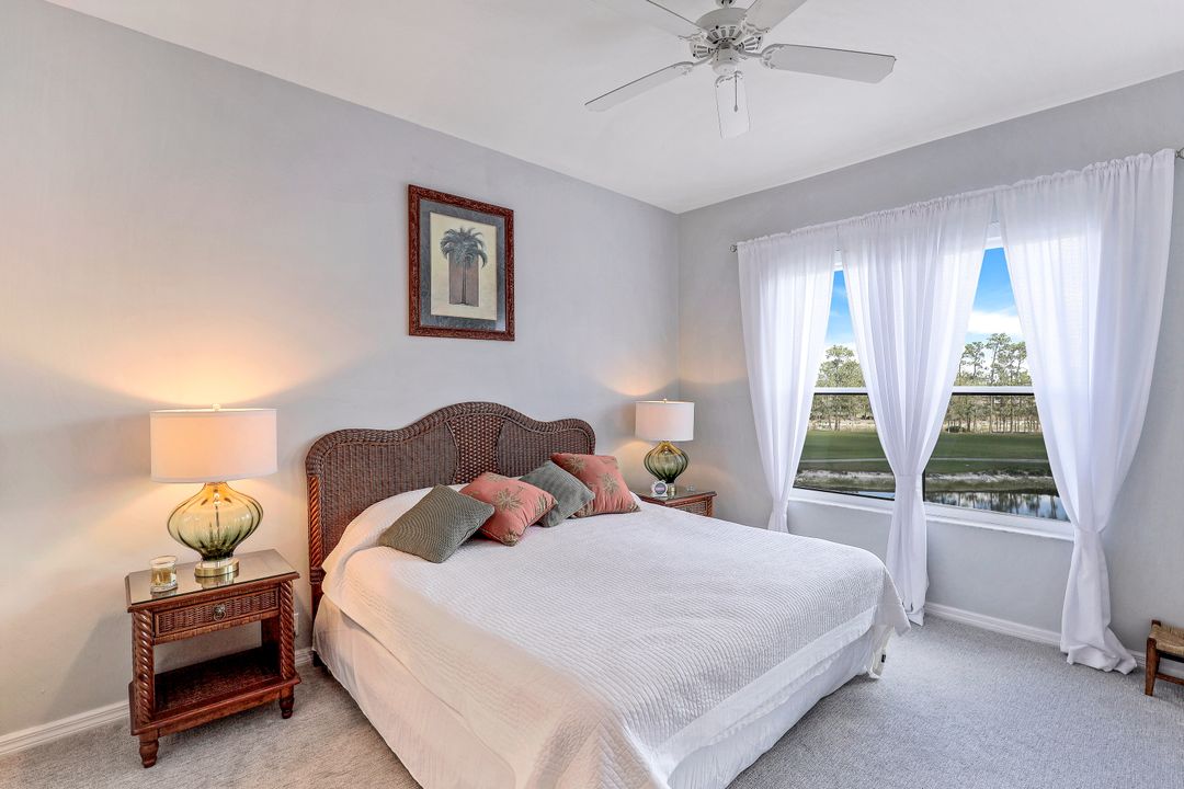 8247 Parkstone Pl #306, Naples, FL 34120