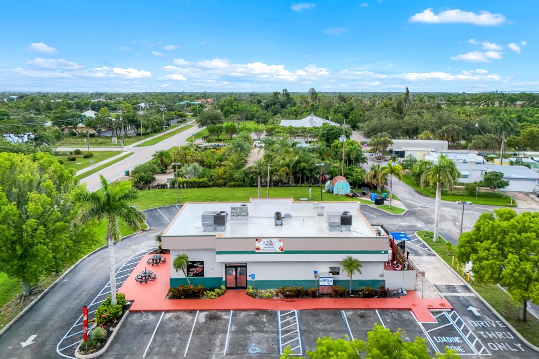 10493 Stringfellow Rd, Bokeelia, FL 33922