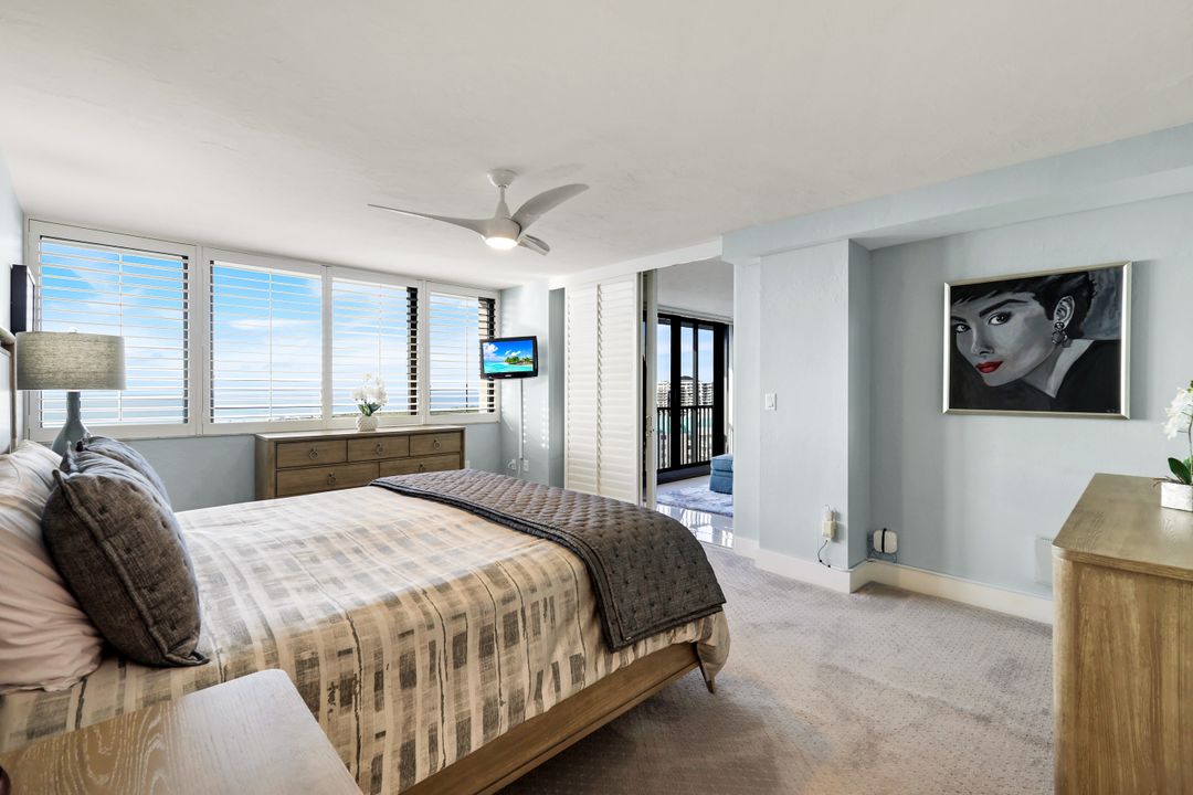 5601 Turtle Bay Dr #1802, Naples, FL 34108