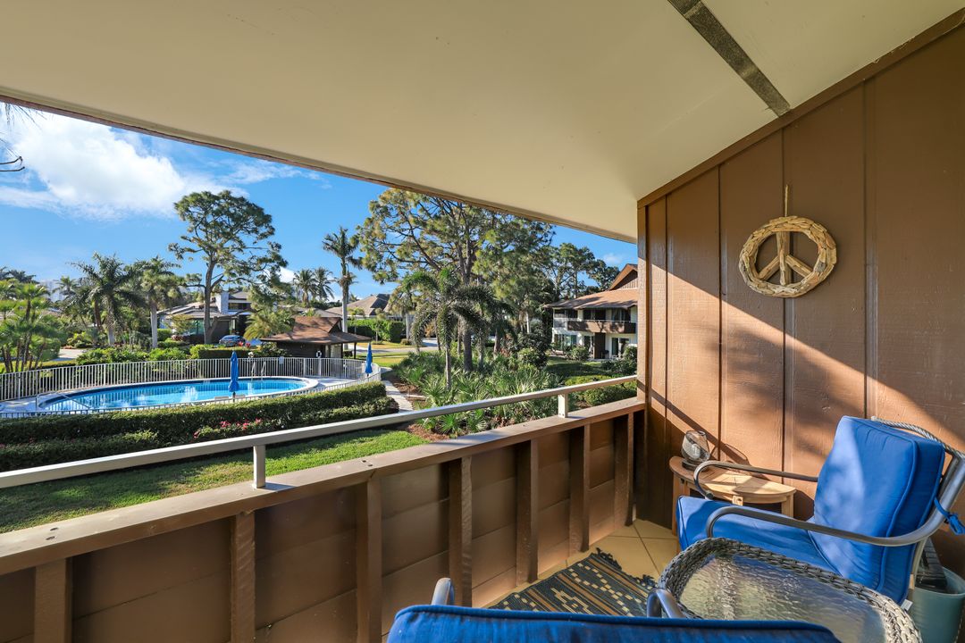 4150 Belair Ln #206, Naples, FL 34103
