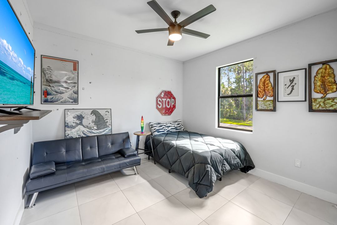 2682 4th Ave SE, Naples, FL 34117