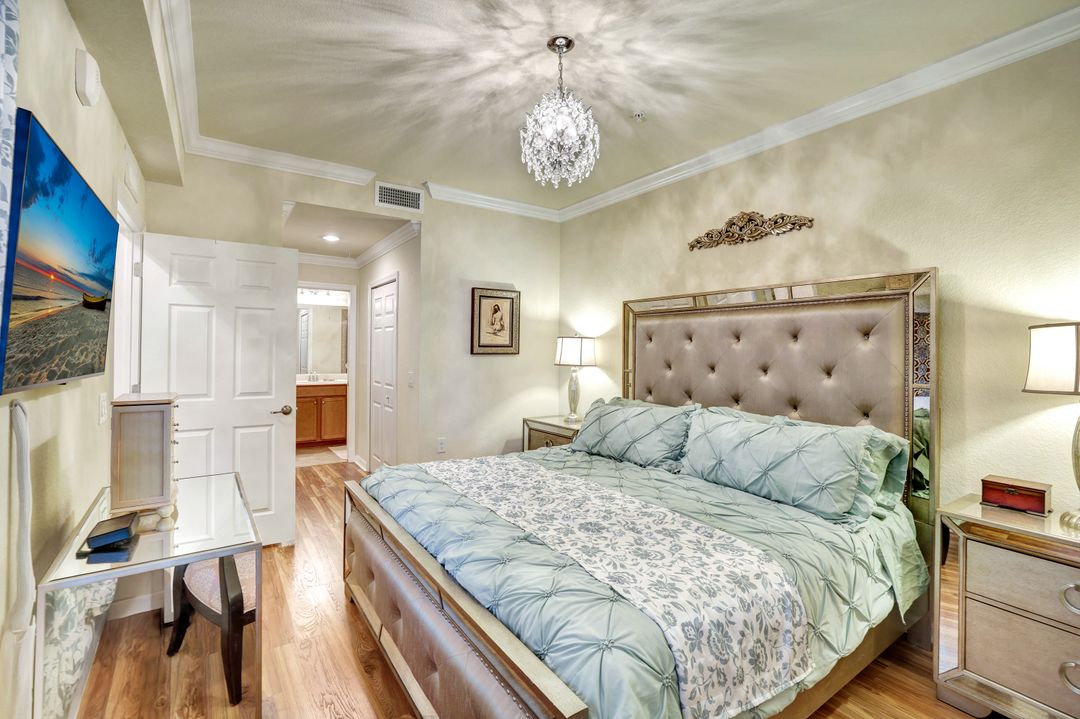 9554 Trevi Ct #4726, Naples, FL 34113