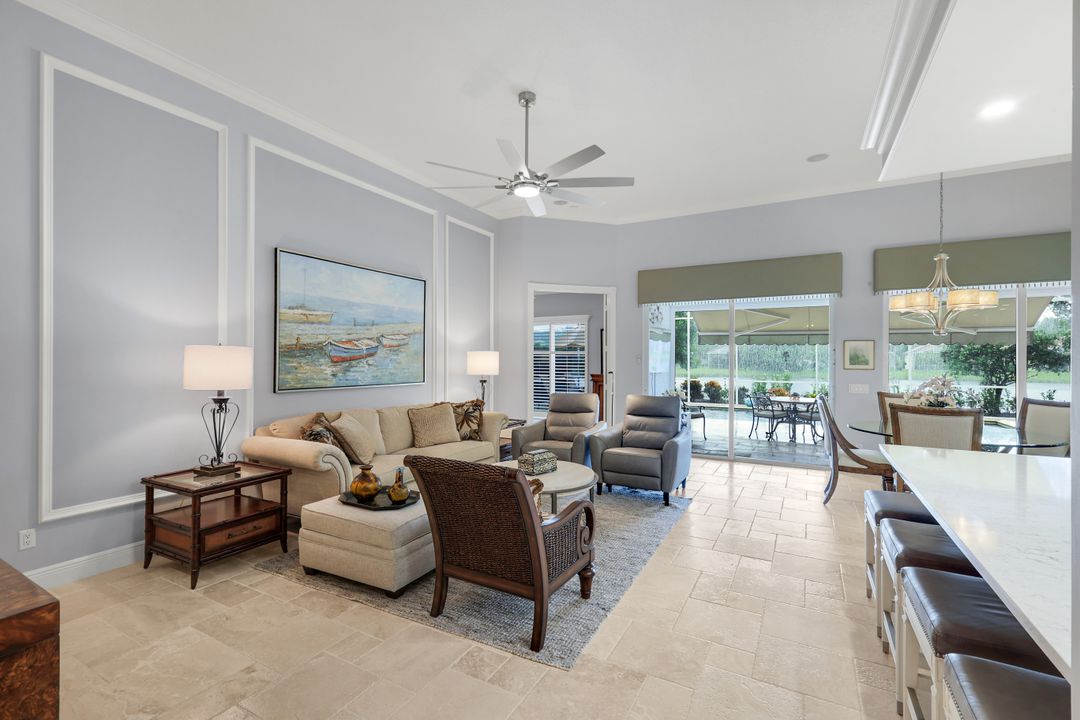 2896 Hatteras Way, Naples, FL 34119