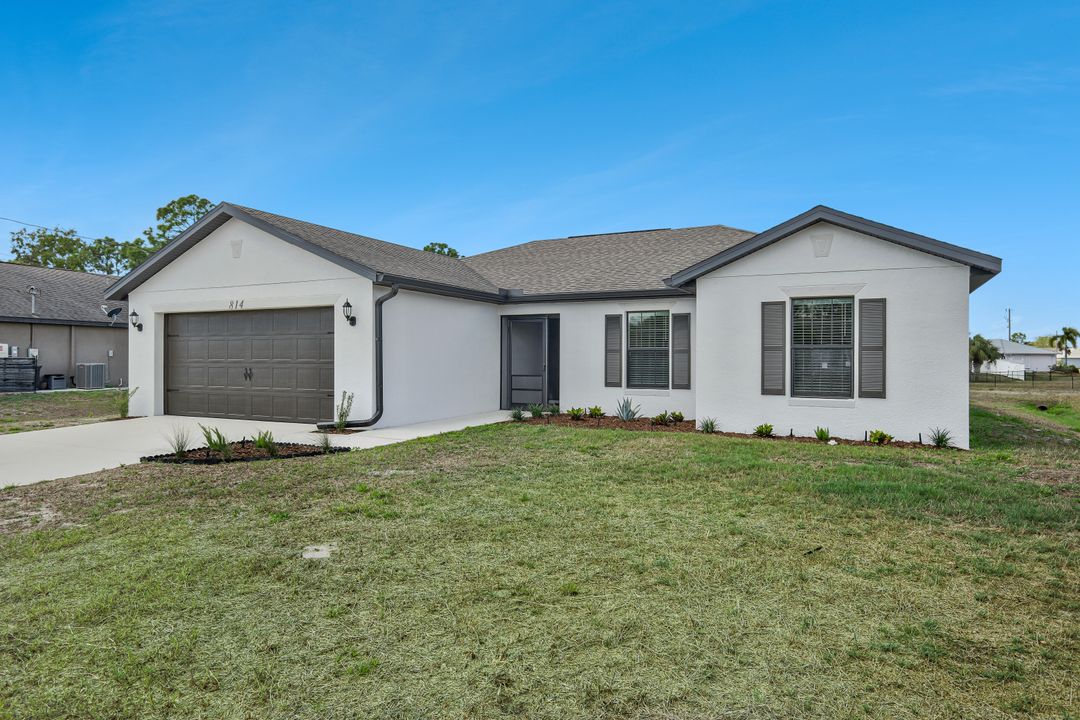 814 La Salle Ave, Fort Myers, FL 33913