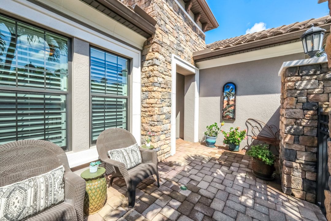 10293 Coconut Road, Bonita Springs, FL 34135