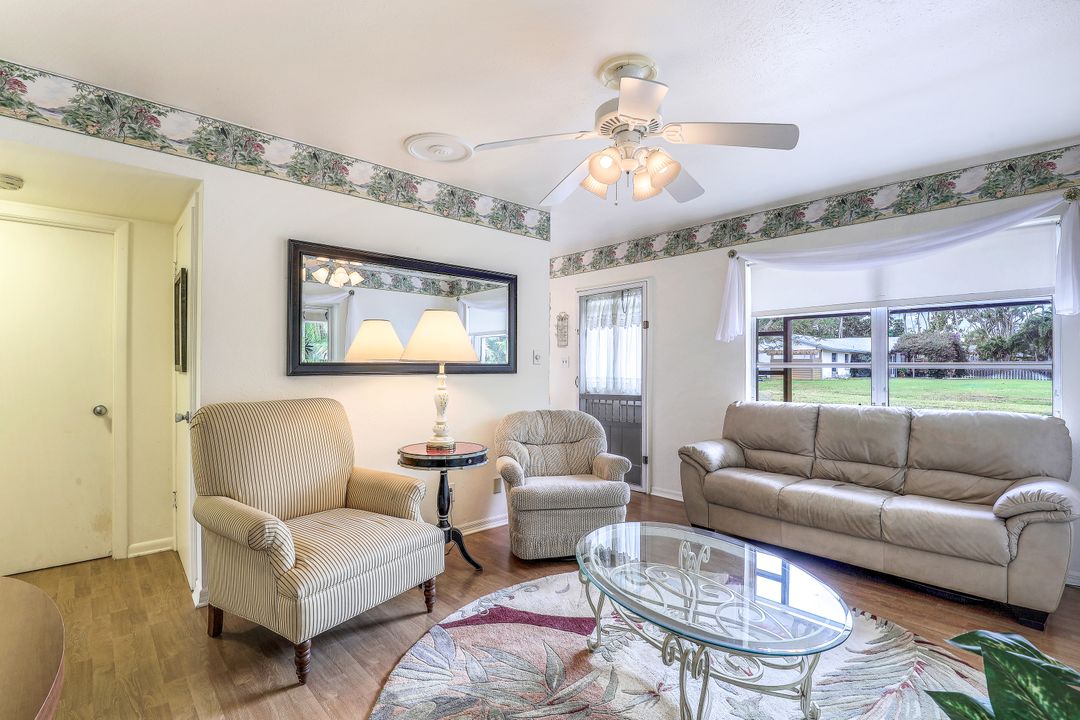 3758 12th St N, Naples, FL 34103