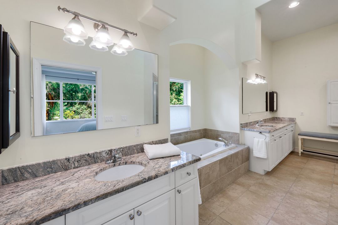 2661 Golden Gate Blvd W, Naples, FL 34120