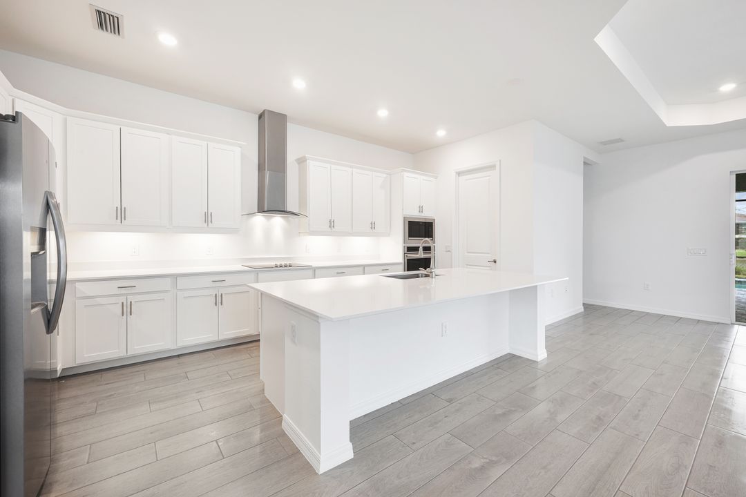 5781 Kingston Pl, Immokalee, FL 34142