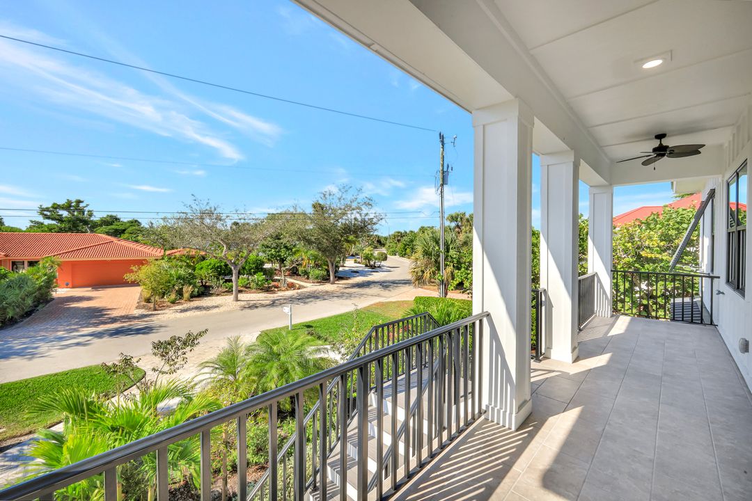 1044 Fish Crow Rd, Sanibel, FL 33957