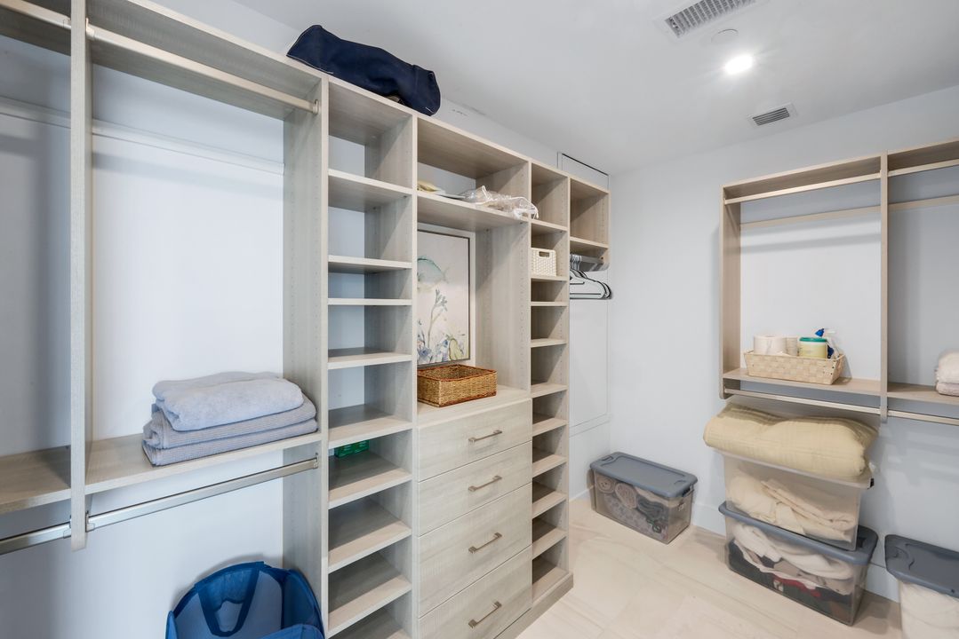 266 Barefoot Beach Blvd #501, Bonita Springs, FL 34134