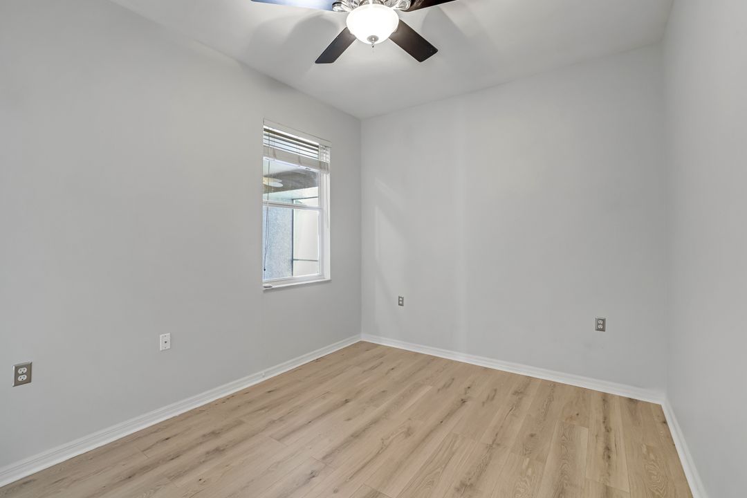 1725 Morning Sun Ln, Naples, FL 34119