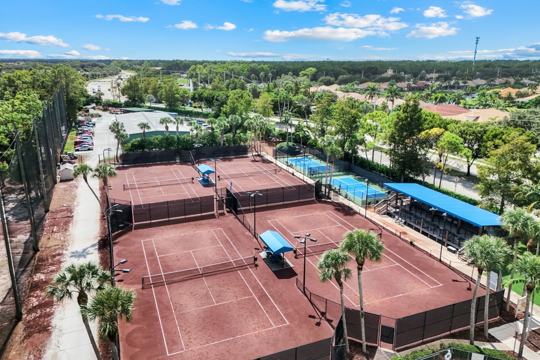 7395 Monteverde Way, Naples, FL 34119