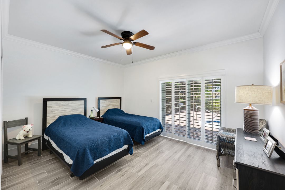 878 Teryl Rd, Naples, FL 34112