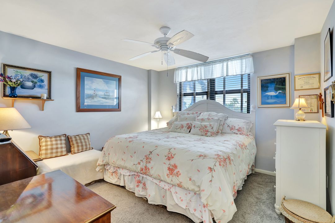 320 Seaview Ct #305, Marco Island, FL 34145