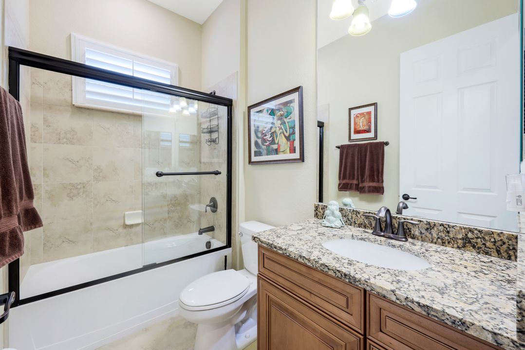 28102 Edenderry Ct, Bonita Springs, FL 34135