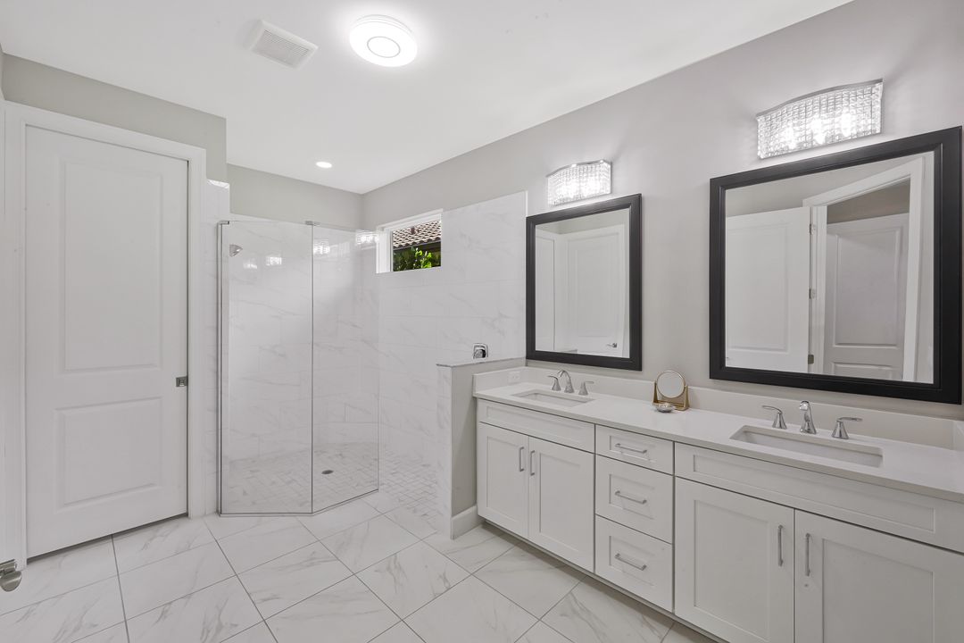 11720 Canal Grande Dr, Fort Myers, FL 33913