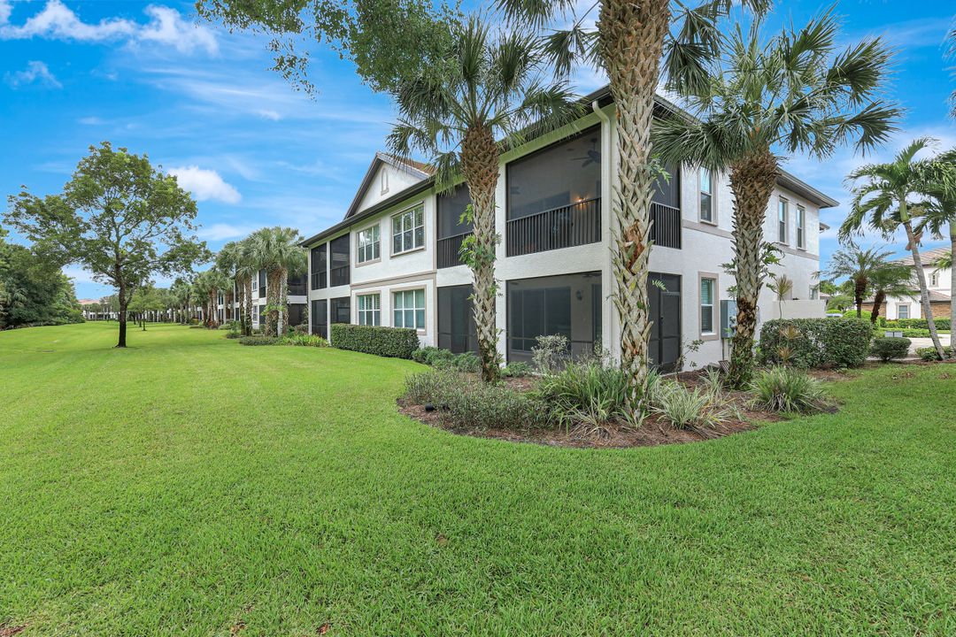 9508 Ironstone Terrace #201, Naples, FL 34120