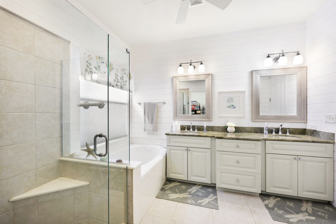 8895 Ventura Way, Naples, FL 34109