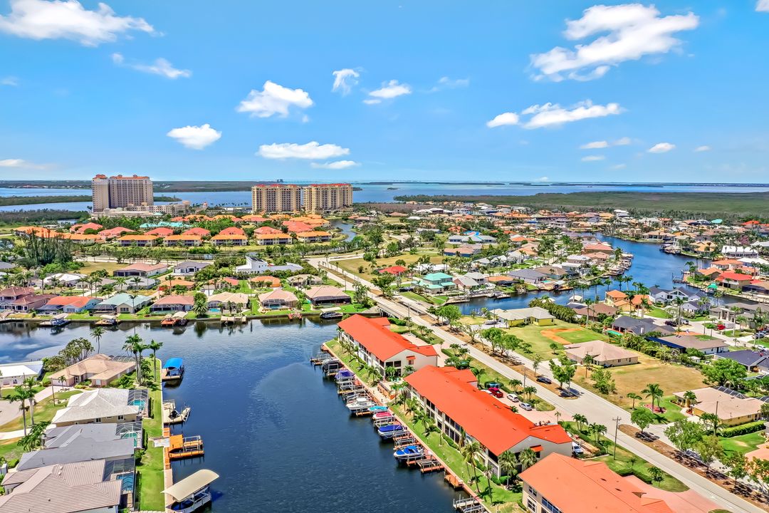 5515 SW 12th Ave #103, Cape Coral, FL 33914