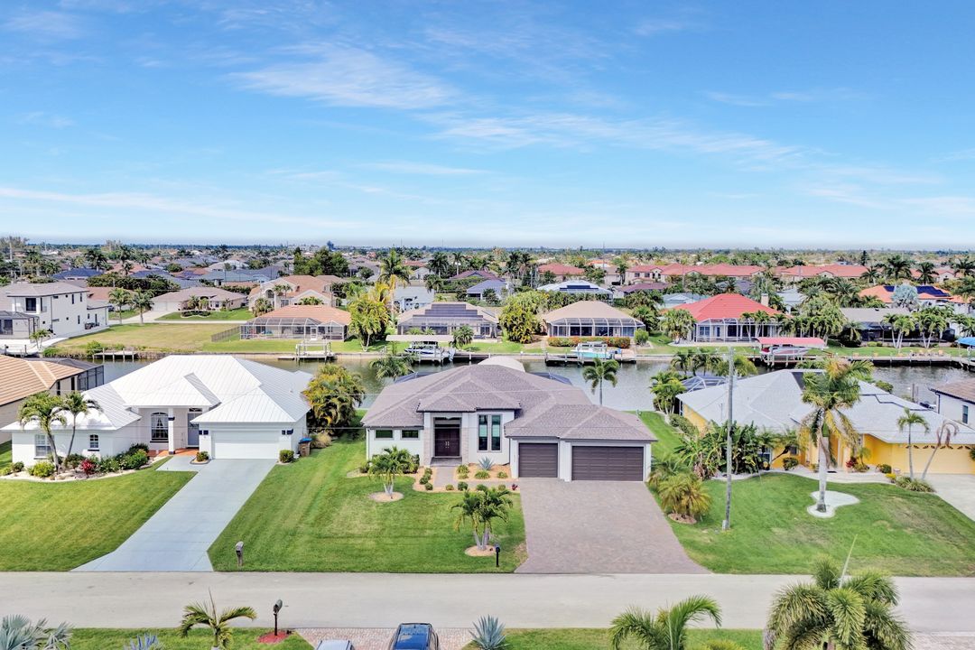 1833 SW 49th Terrace, Cape Coral, FL 33914