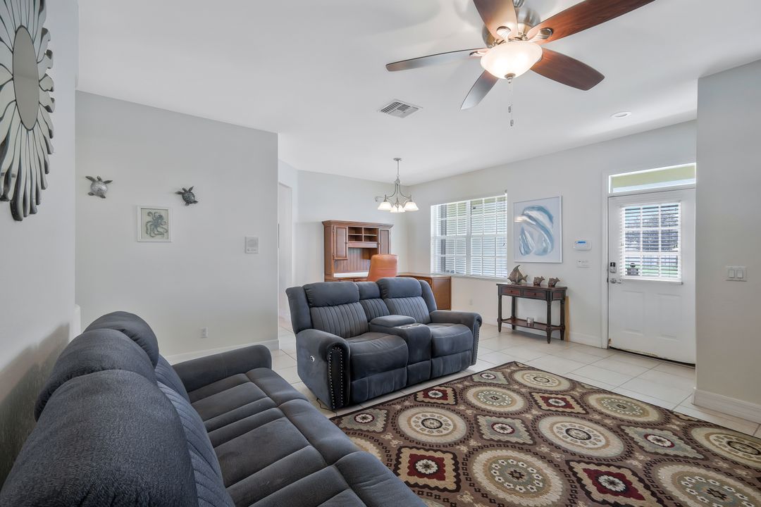 3116 SW 16th Pl, Cape Coral, FL 33914