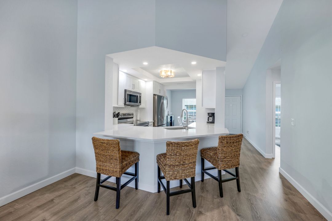 774 Wiggins Lake Dr #203, Naples, FL 34110
