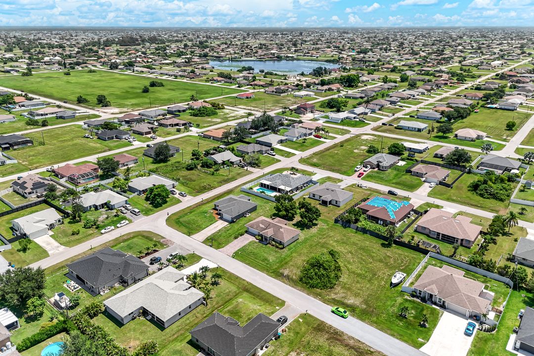 1007 NW 6th Ave, Cape Coral, FL 33993