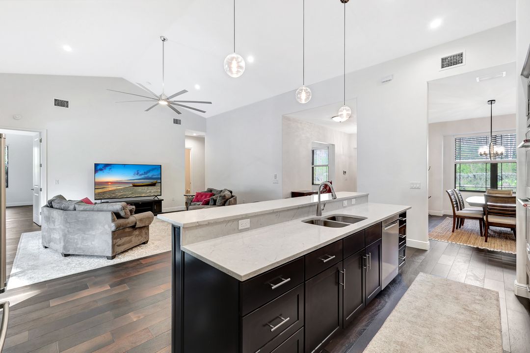 25526 Busy Bee Dr, Bonita Springs, FL 34135