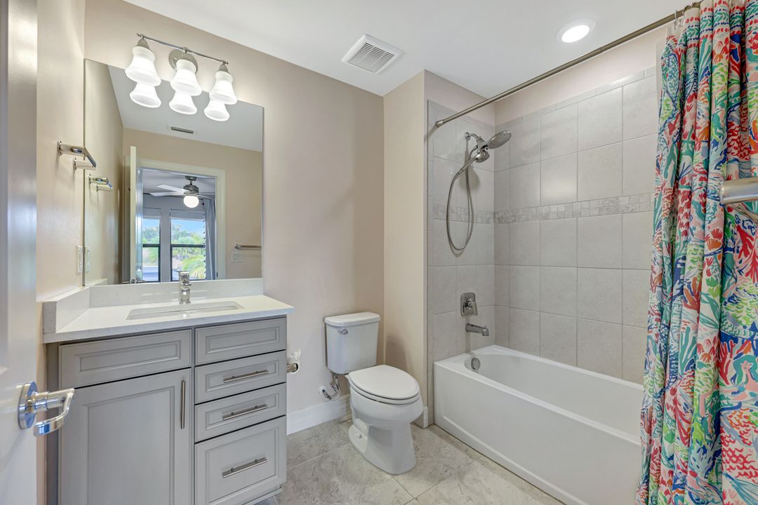 7265 Wilton Dr N, Naples, FL 34109