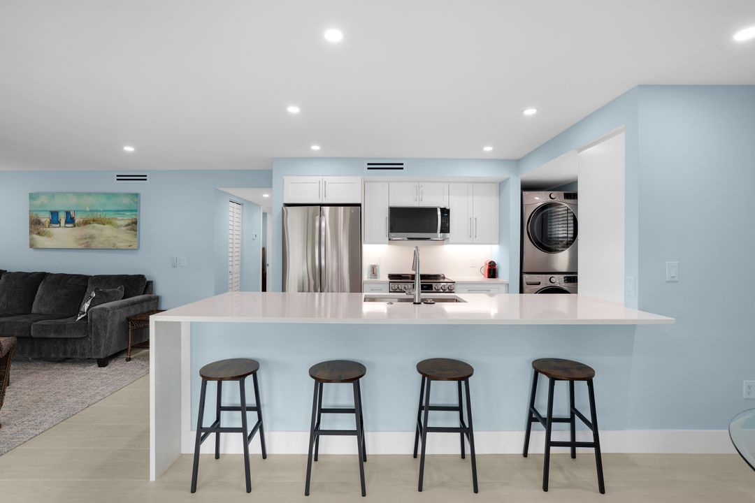 1155 Sandpiper St #C7, Naples, FL 34102