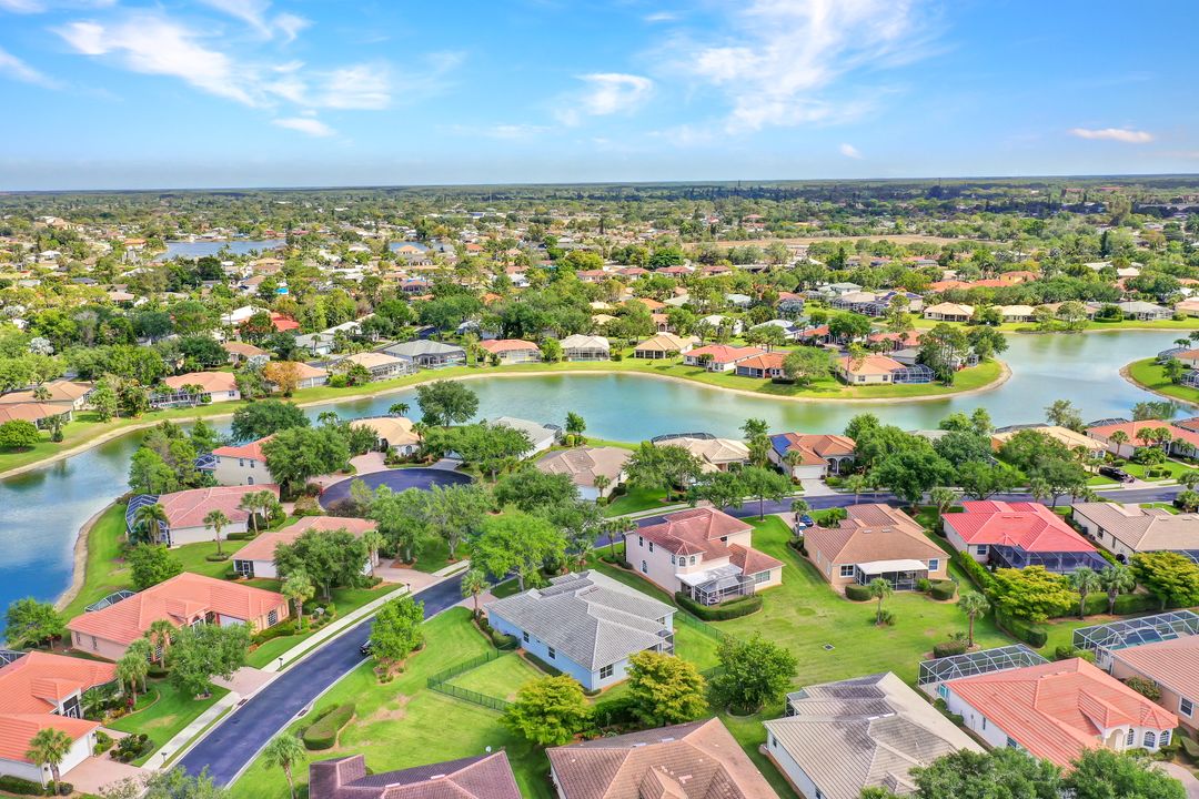 3967 Ruxton Rd, Naples, FL 34116