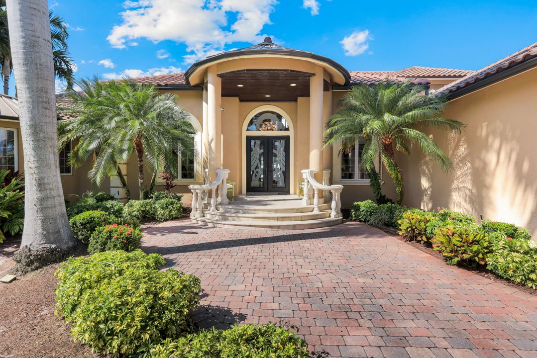 1658 McIlvaine Ct, Marco Island, FL 34145