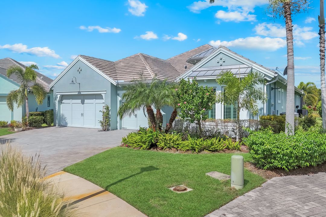 5798 Anegada Dr, Naples, FL 34113