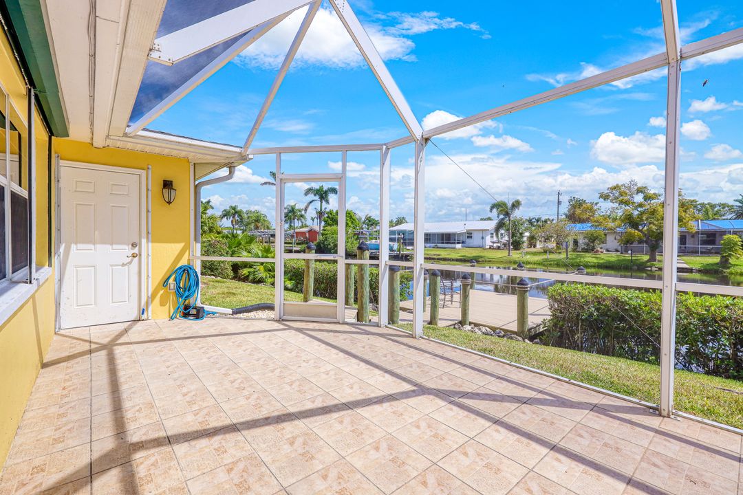 1720 Cascade Way, North Fort Myers, FL 33917