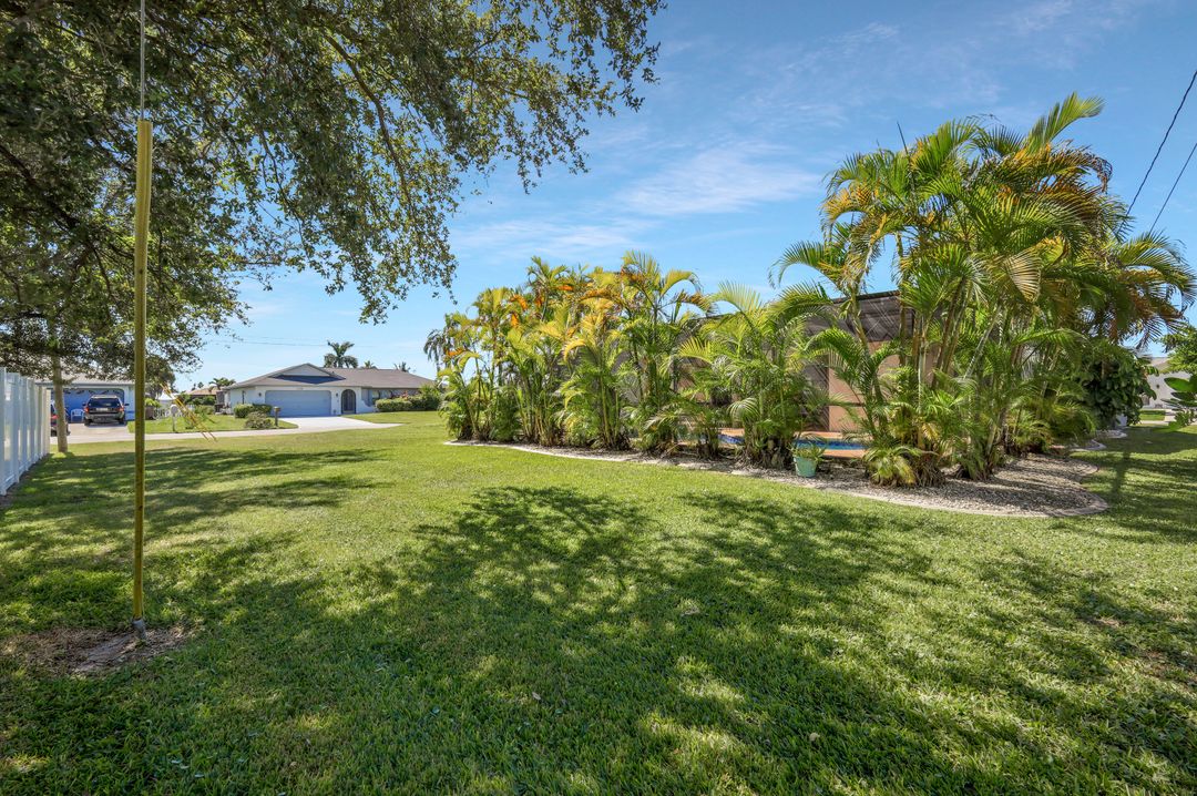 4131 SW 1st Pl, Cape Coral, FL 33914