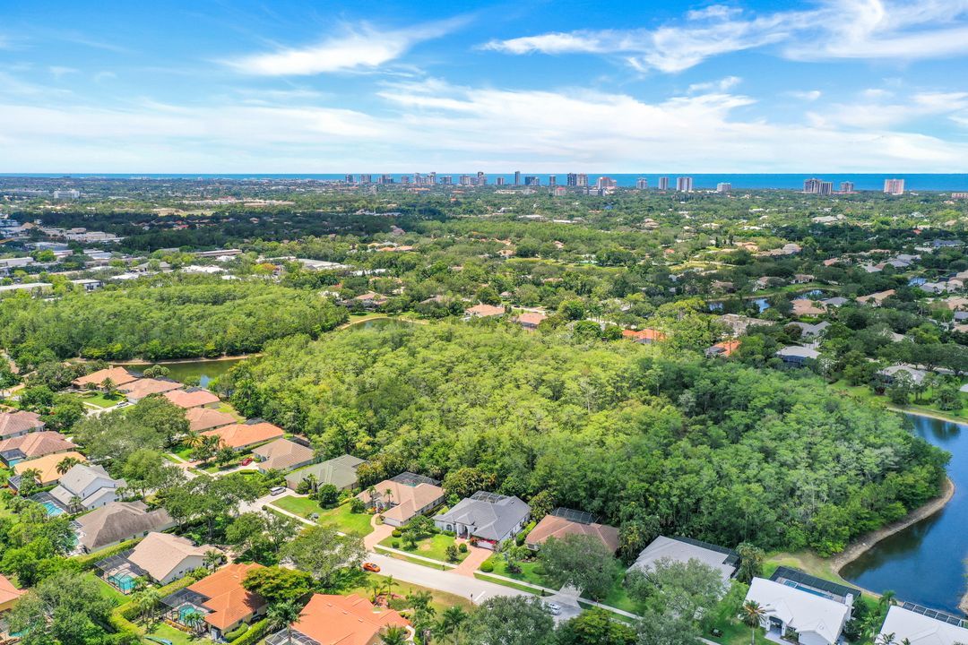 6689 Mill Run Rd, Naples, FL 34109