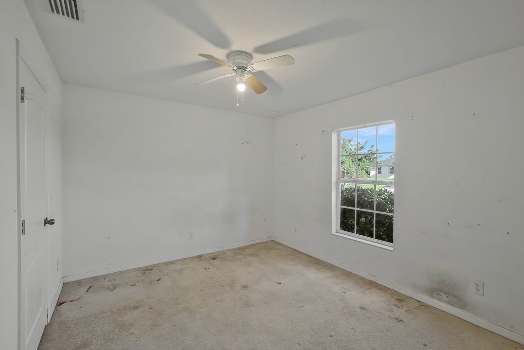 2503 5th St SW, Lehigh Acres, FL 33976