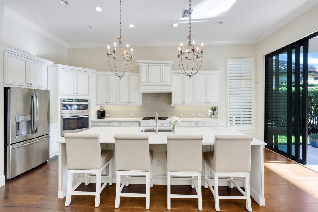 28864 Blaisdell Dr, Naples, FL 34119