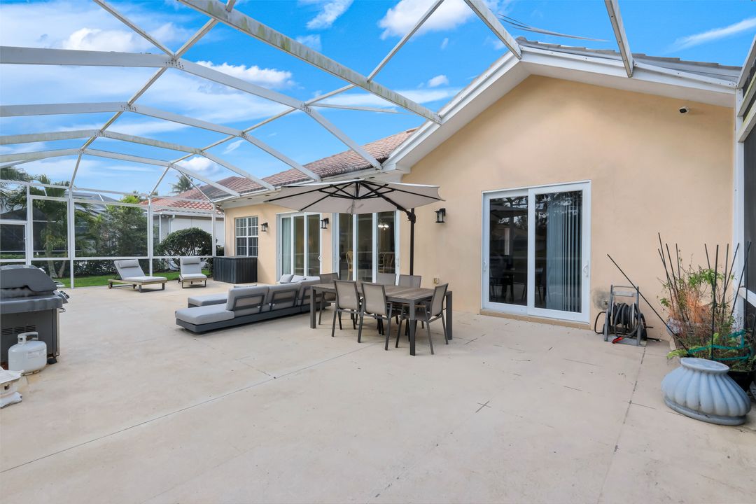 3112 Dominica Way, Naples, FL 34119