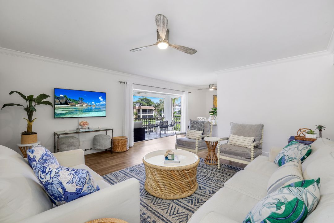 1155 Sandpiper St #D8, Naples, FL 34102