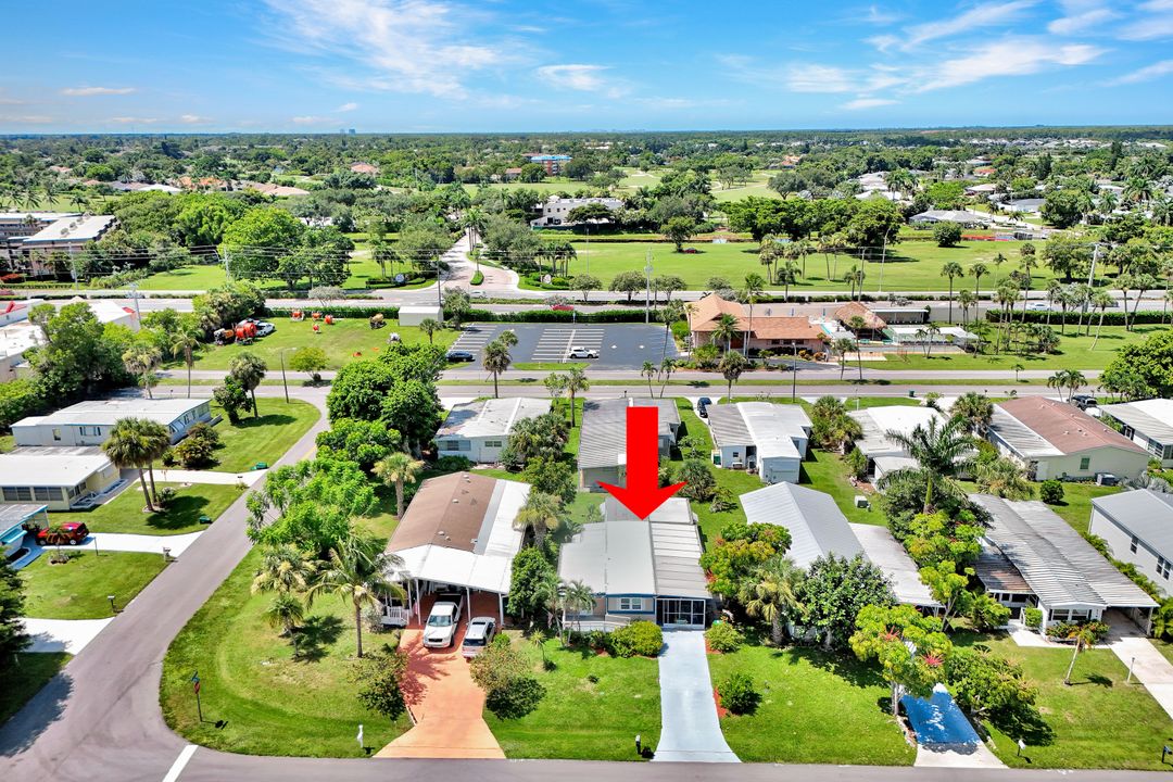 522 Menton Ln, Naples, FL 34112